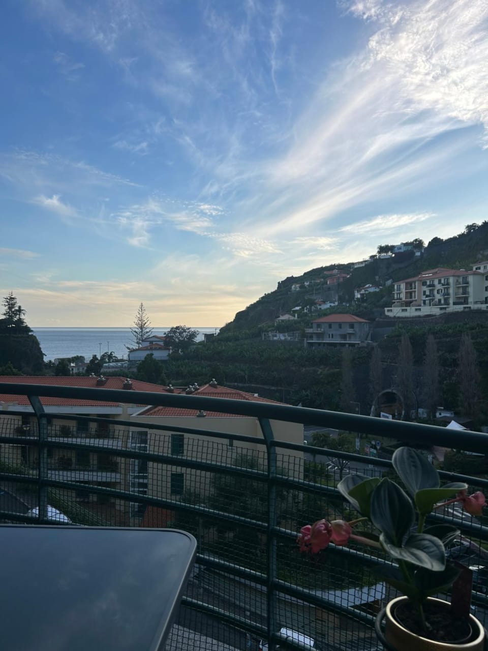 Natural landscape, View (from property/room), Balcony/Terrace, Mountain view, Sea view
