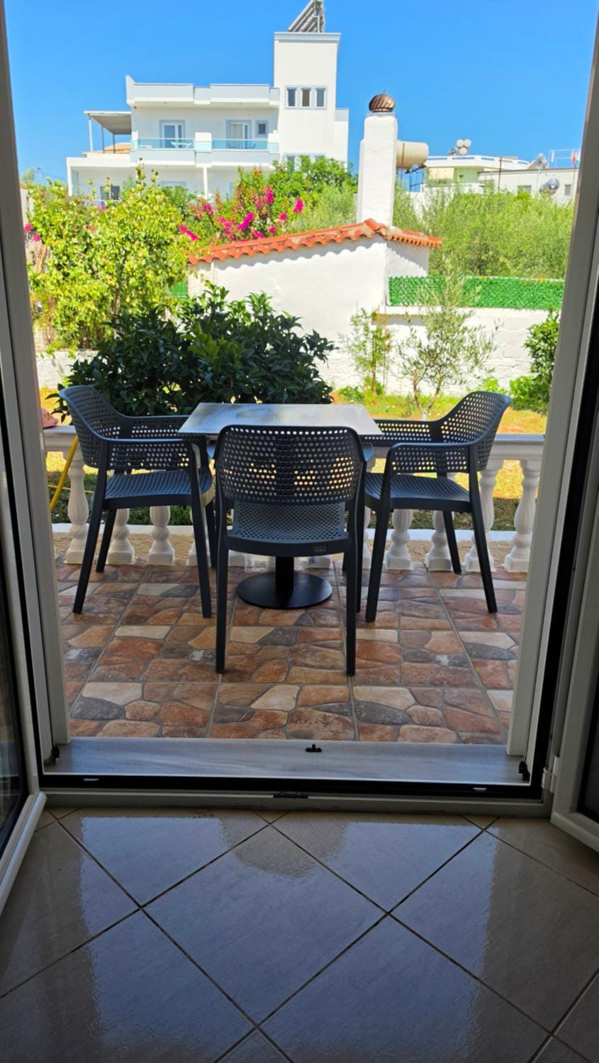 Guesthouse Agalliu Bed and Breakfast in Ksamil