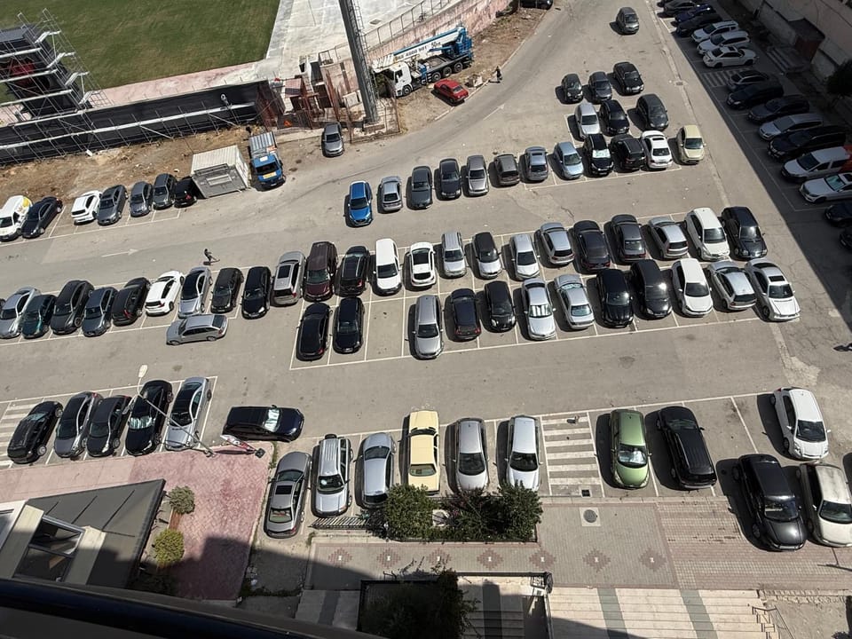Neighbourhood, Parking