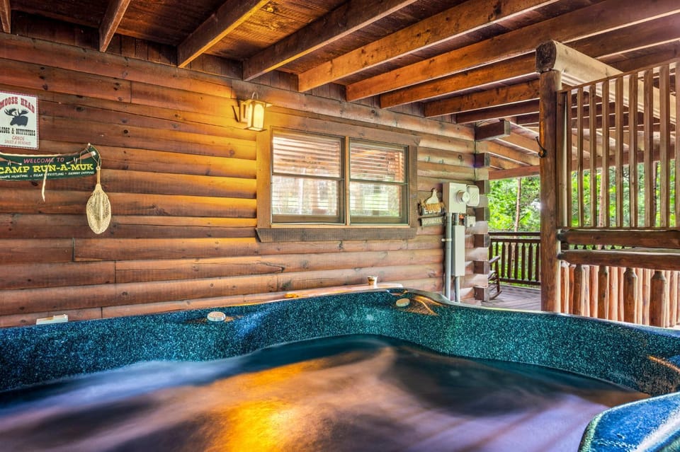 Gatlinburg Enchanted Treehouse by Stony Brook Cabins Cabin in Gatlinburg