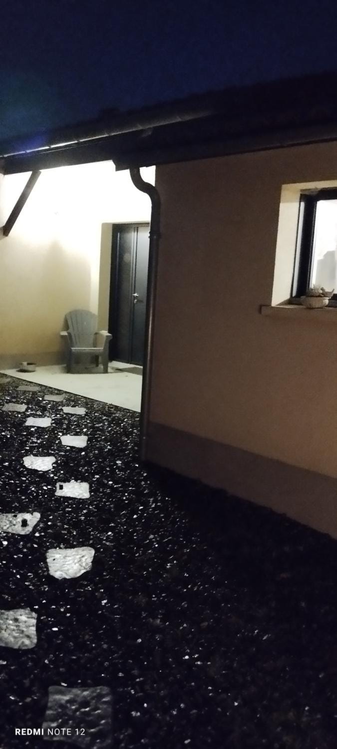Property building, Night