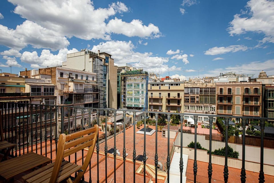 Balcony/Terrace, City view, Street view