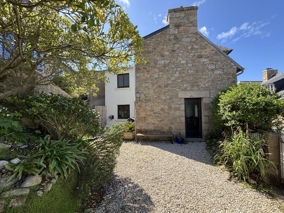 le cottage House in Penvénan