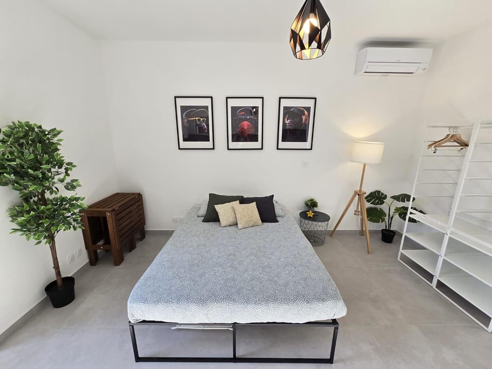 GregBnb - Studio 23m2 - Climatisé -10min Gare - 6 Apartment in Toulon
