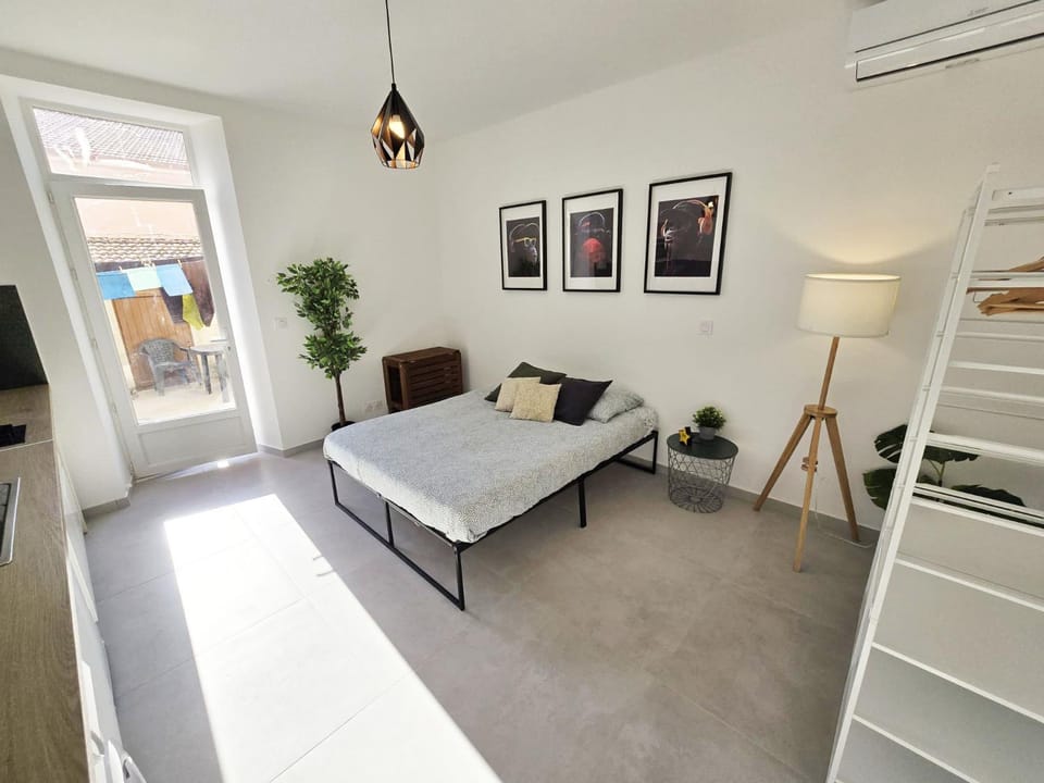 GregBnb - Studio 23m2 - Climatisé -10min Gare - 6 Apartment in Toulon