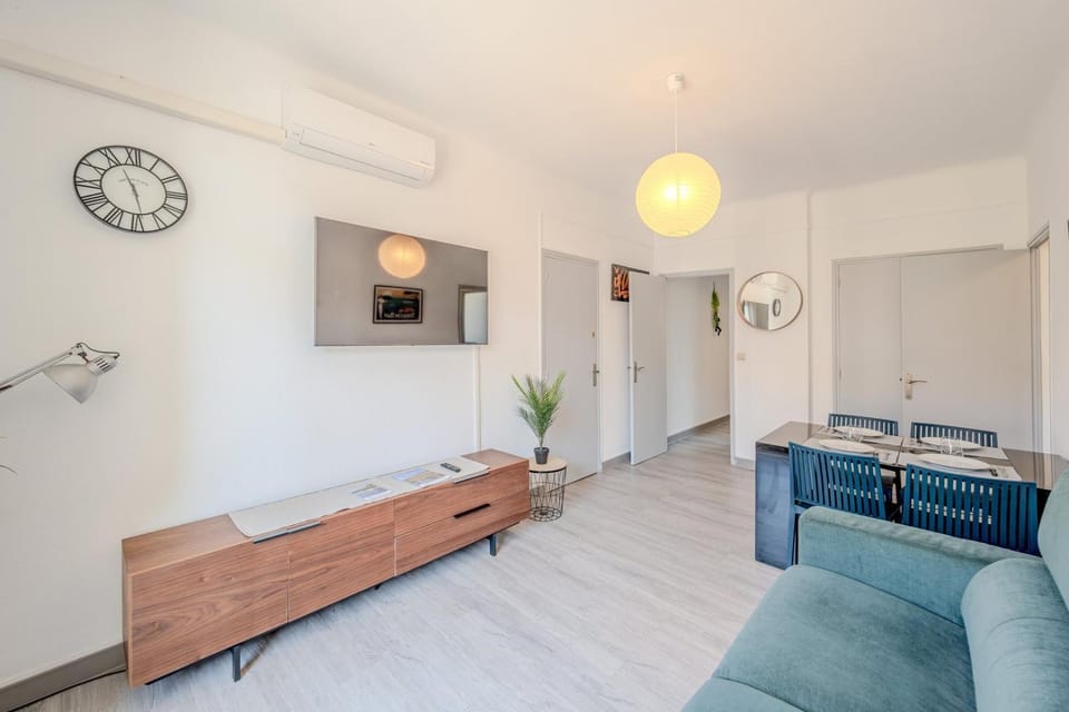 Le Mayol - 2 chambres et balcon Apartment in Toulon