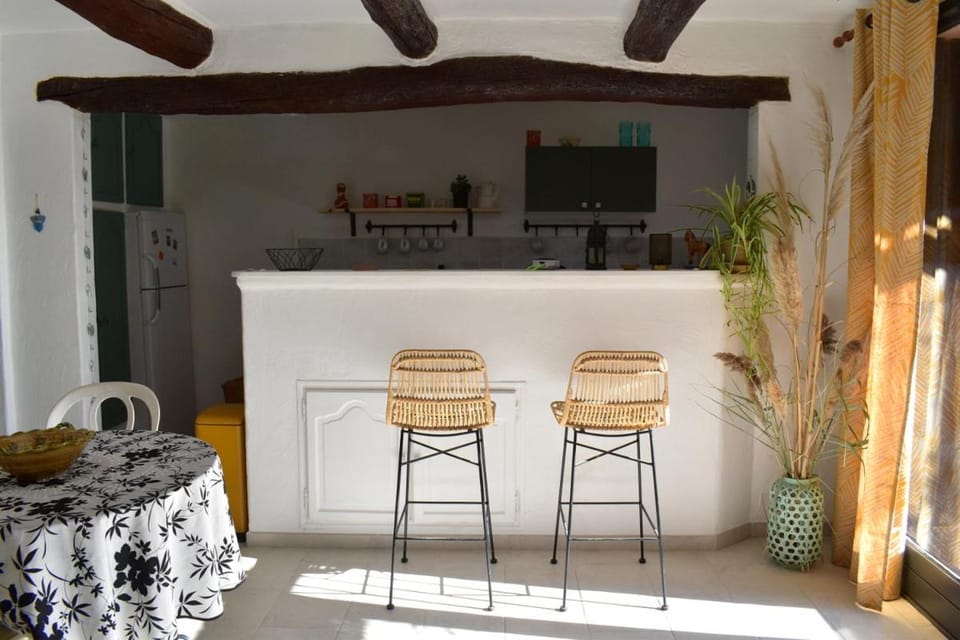 Lounge or bar