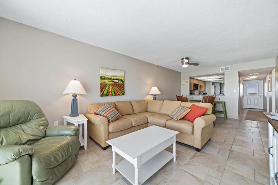 Edgewater 82- floor to ceiling glass doors House in West Beach
