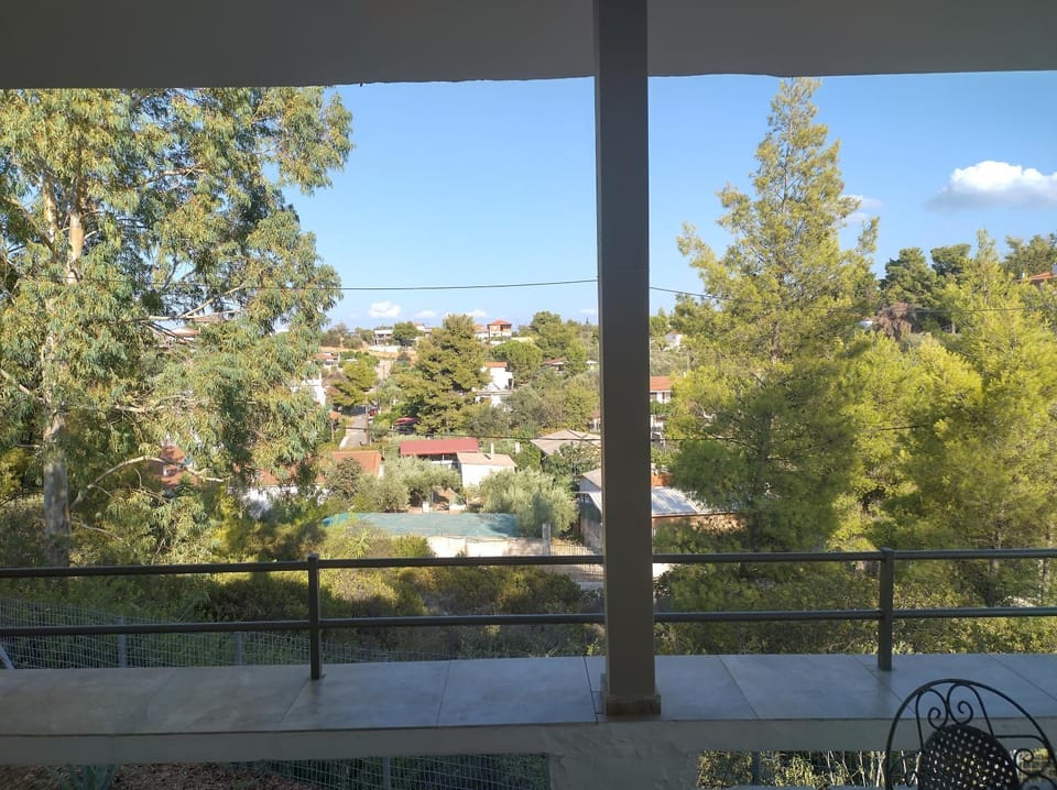 Little Villa House in East Attica Regional Unit, Greece