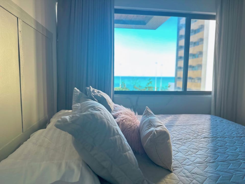 Bed, Bedroom, Sea view