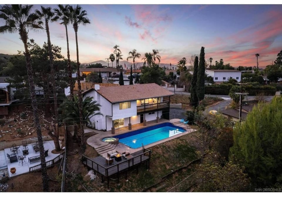 Hidden Oasis Near Safari - Wineries - Lakes House in Escondido Village