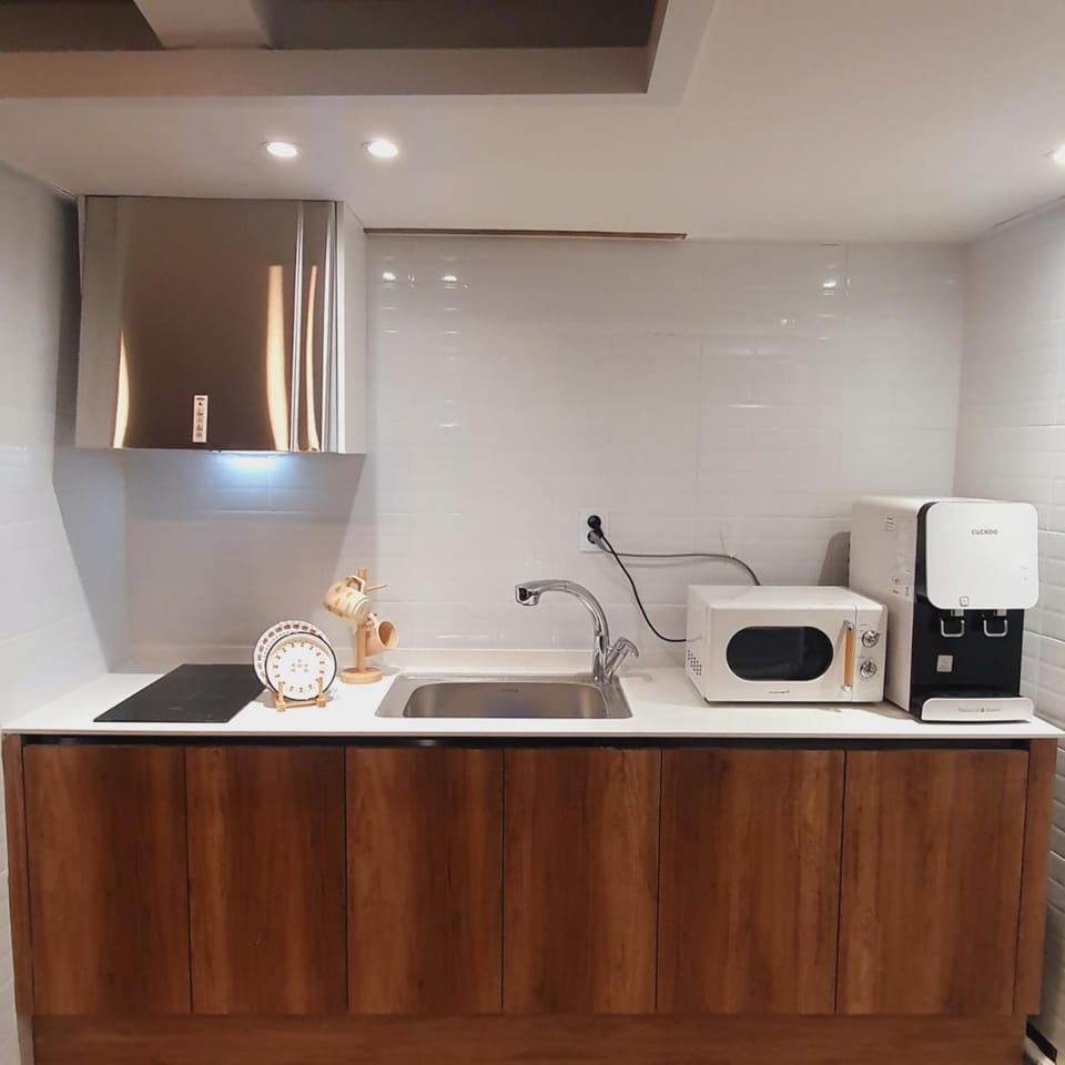 Kitchen or kitchenette, stove