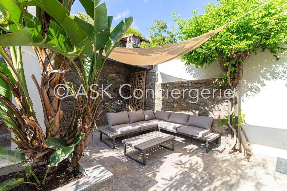Baya, exceptional sea views House in Cavalaire-sur-Mer
