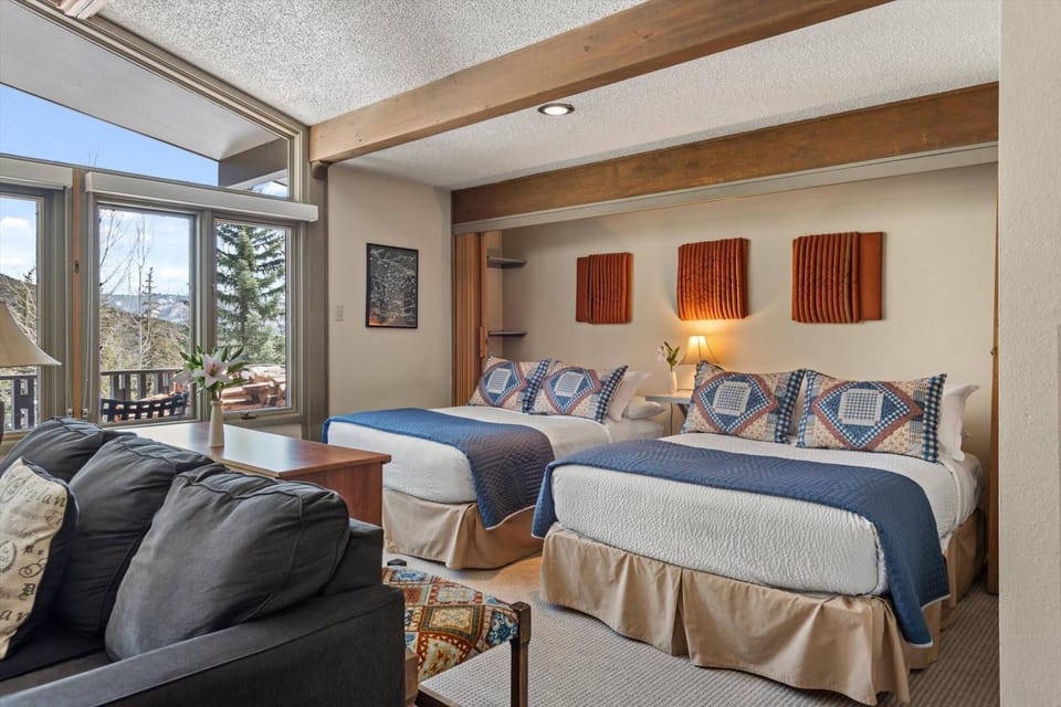 Lichenhearth 17 House in Snowmass Village