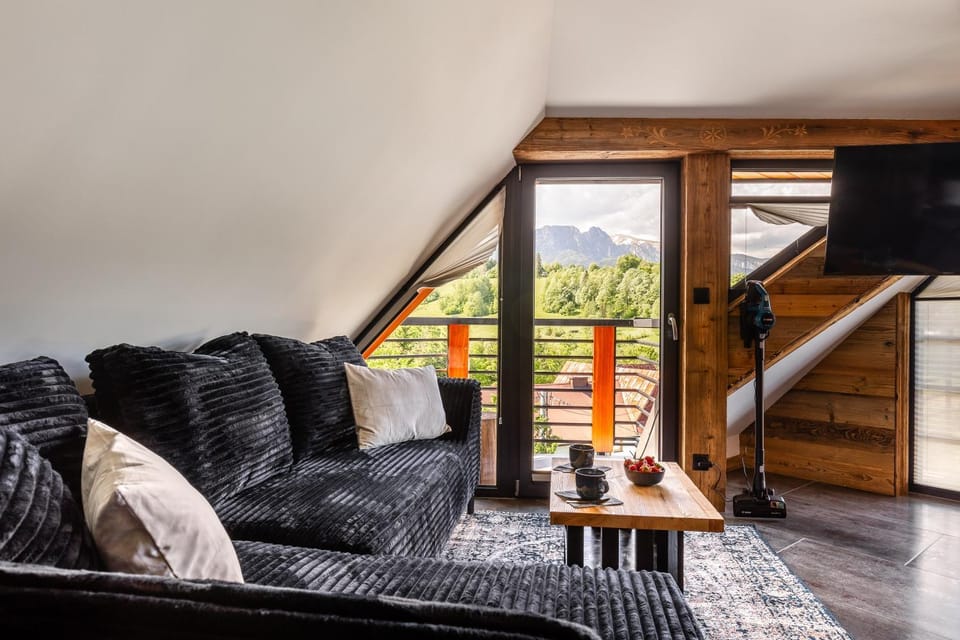 MOUNTAIN BASE - Apartament Milton Bachledzki Wierch 4 Apartment in Zakopane