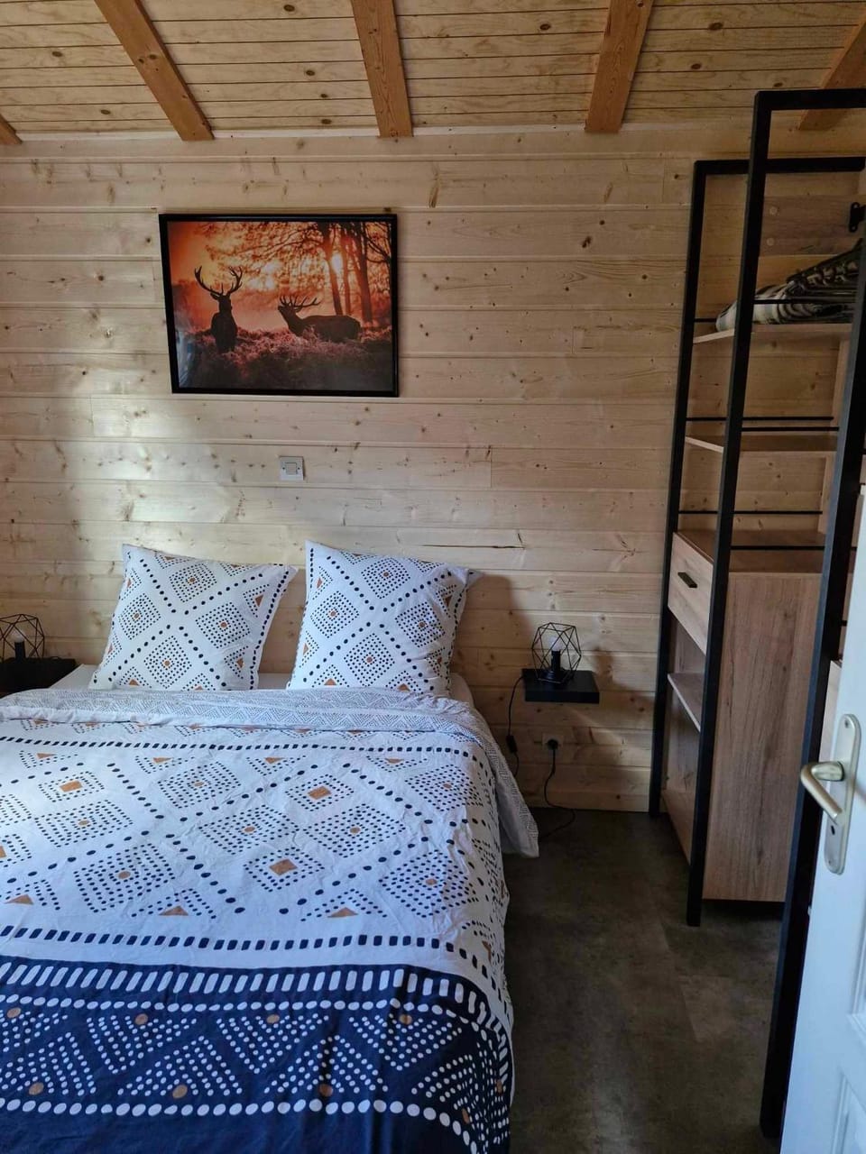 Bed, Bedroom, wardrobe
