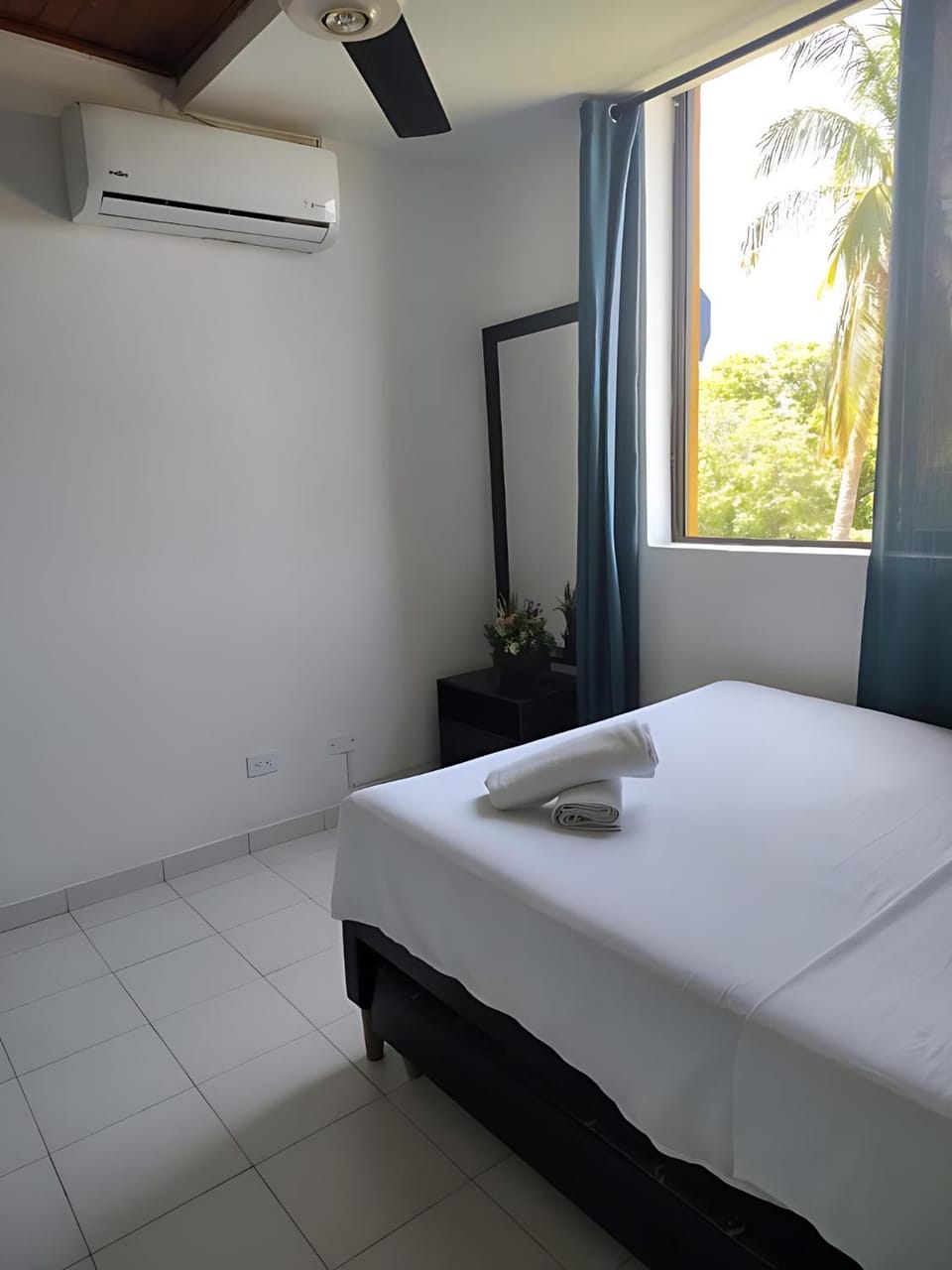 Bed, Photo of the whole room, Bedroom, Sea view, Family, furniture, towels, air conditioner