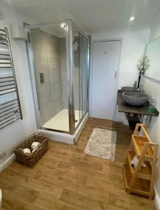Calm in the Centre of Cromer Apartment in Cromer