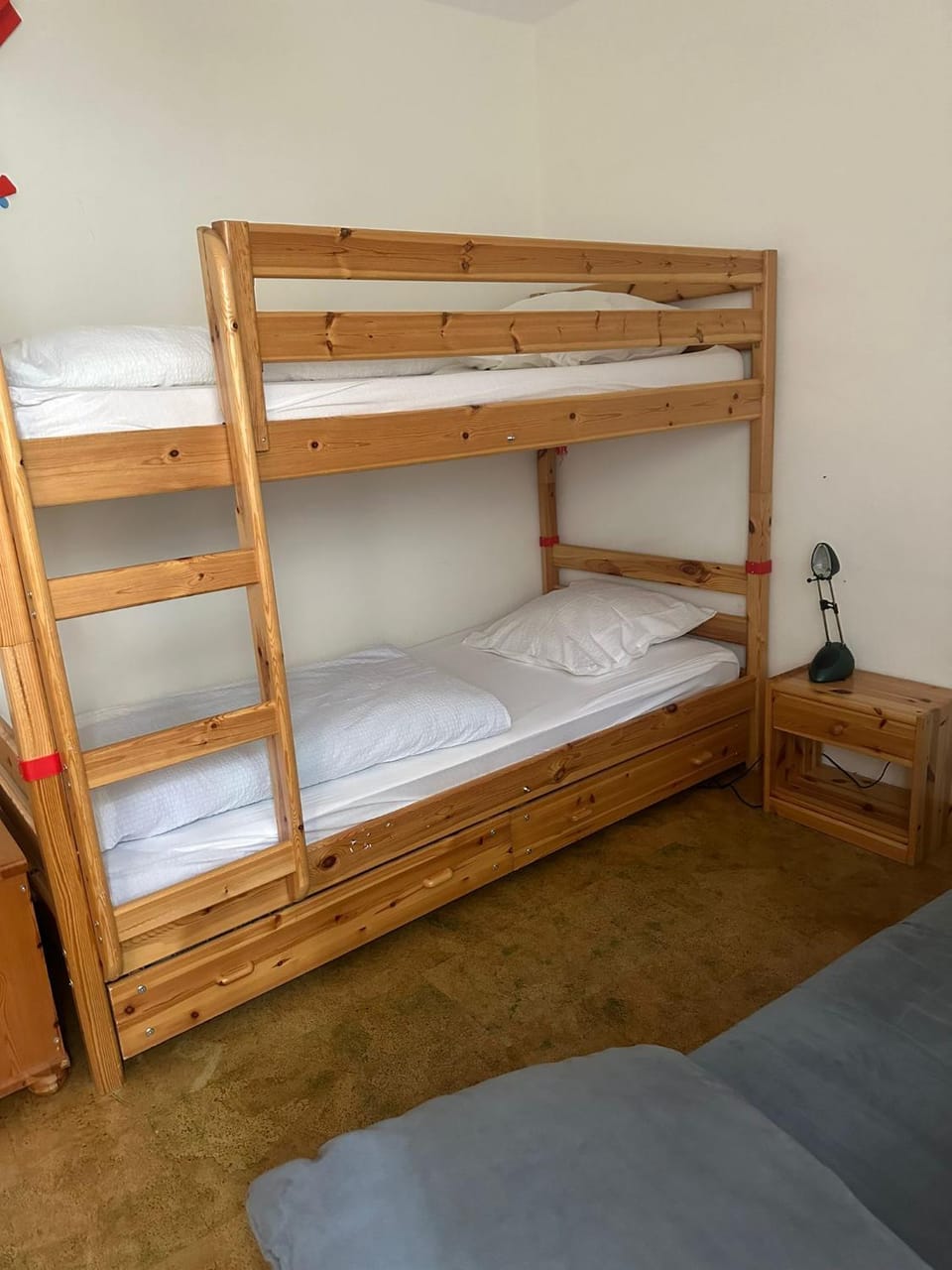 bunk bed