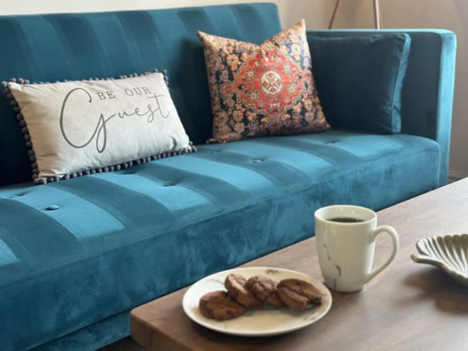 No48 - 2-bed Boutique Apartment - Hosted by Hutch Lifestyle Apartment in Royal Leamington Spa