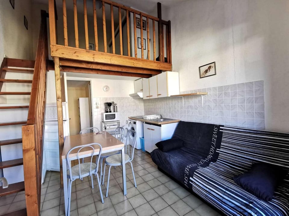 Résidence Grande Bleue - VILLA T1 CAB MEZZ 6 couchages PORT LEUCATE MAE-7111 Villa in Leucate