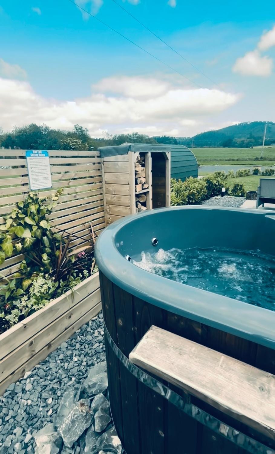 Knockmany View Glamping Campground/ 
RV Resort in Northern Ireland