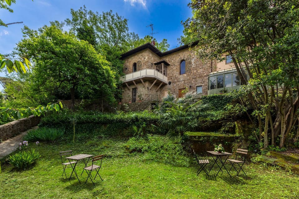Property building, Garden