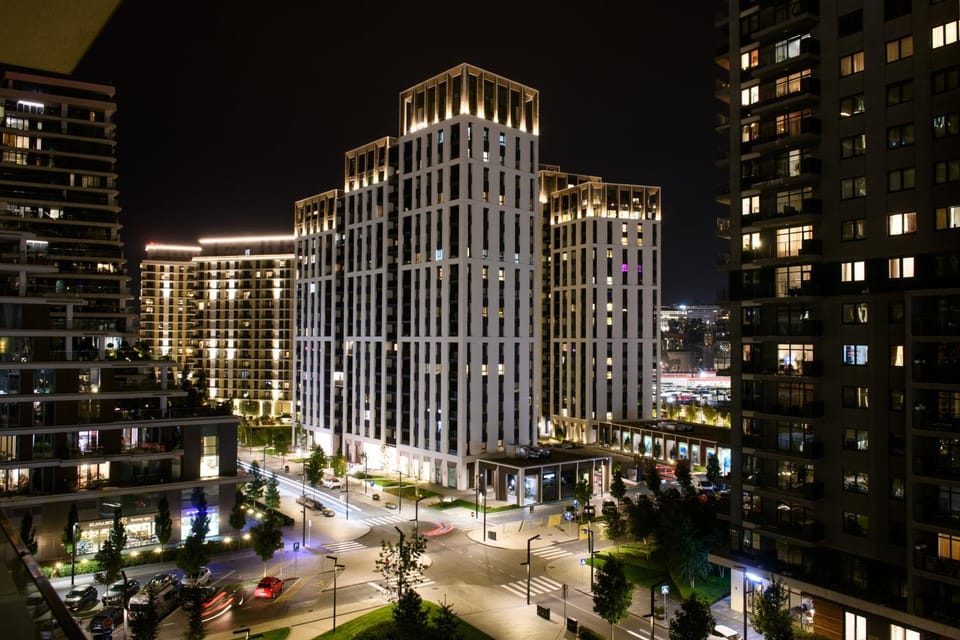 Night, Neighbourhood, View (from property/room), City view, Landmark view, Street view, Quiet street view