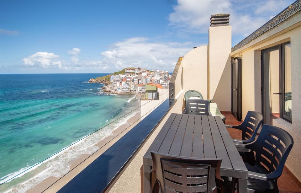 AG Piso Dúplex A Terraciña de Malpica 1ª línea mar Apartment in Bergantiños