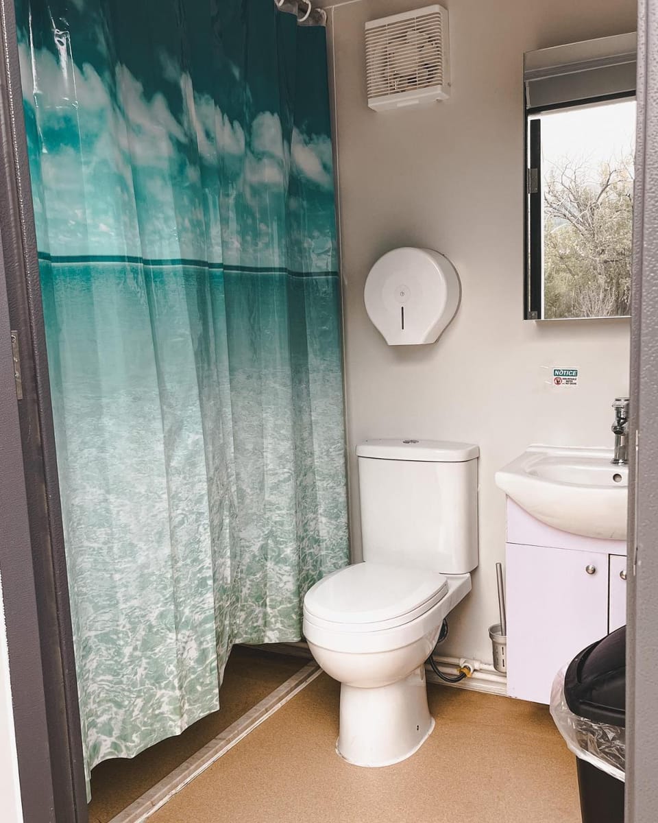 Toilet, Bathroom