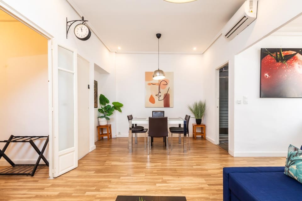 Living room, Dining area, air conditioner