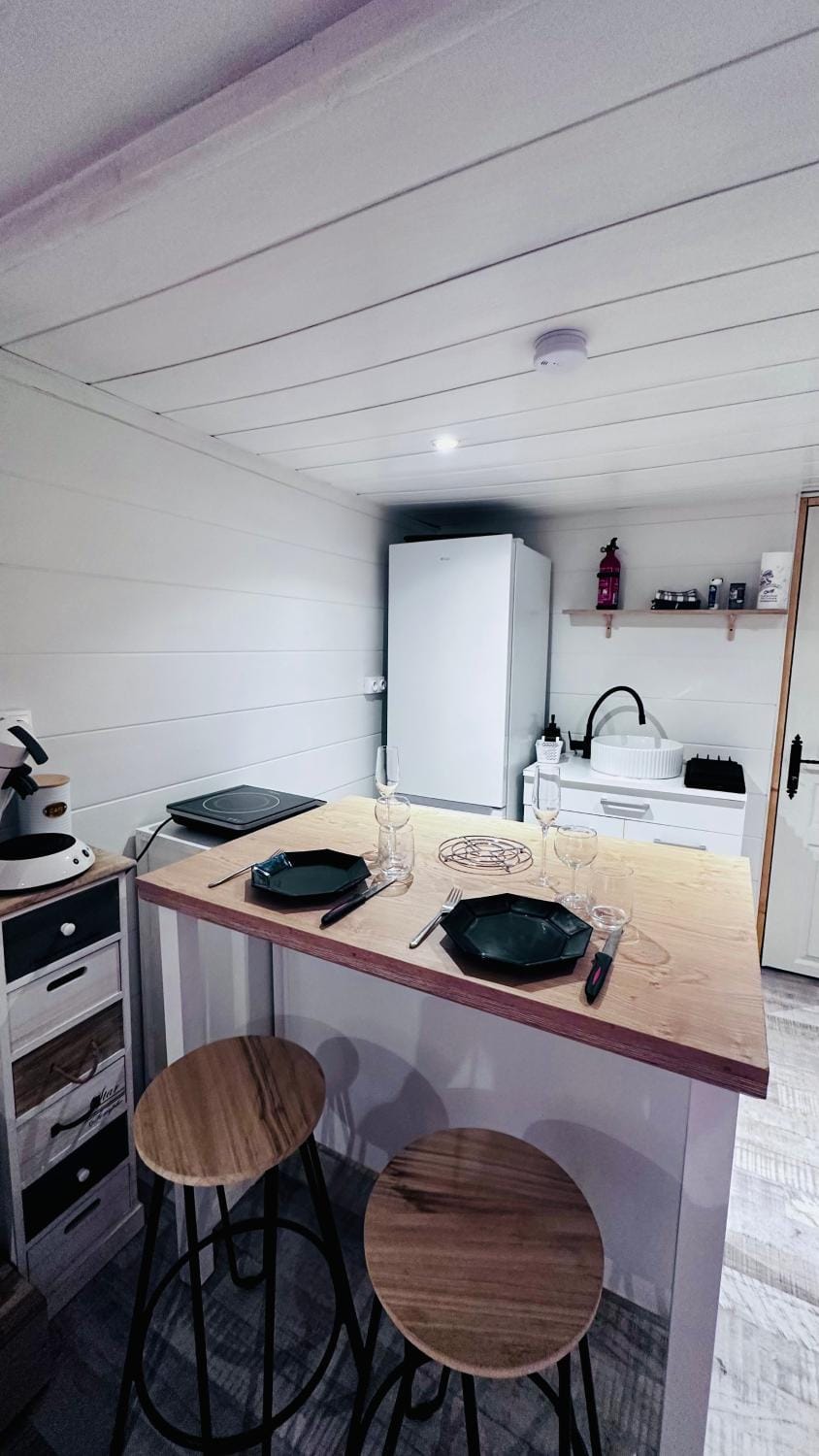 Duo indépendant, piscine et jacuzzi Espace pour vos toutous House in Vidauban
