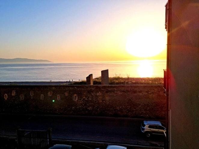 VERDE - PROPPRO SRL - MILAZZO FRONTE MAREe Apartment in Milazzo