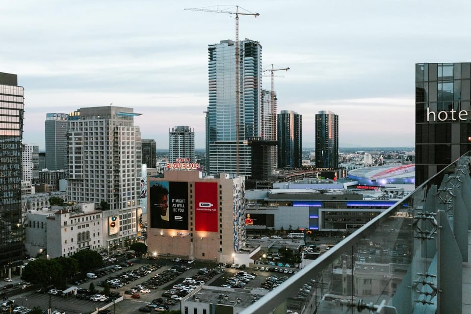 Property building, Bird's eye view, City view, Location