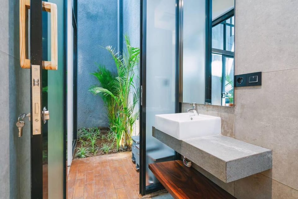 Nirav Uluwatu 2 Bedrooms Villa 1 br mezzanine Villa in Bali