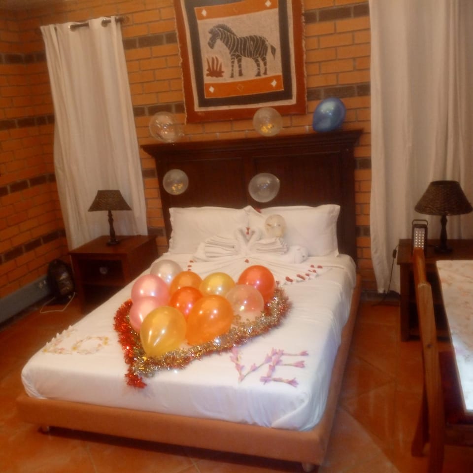Hiddengem-Luxy-v enterprises PTY LTD Vacation rental in Africa