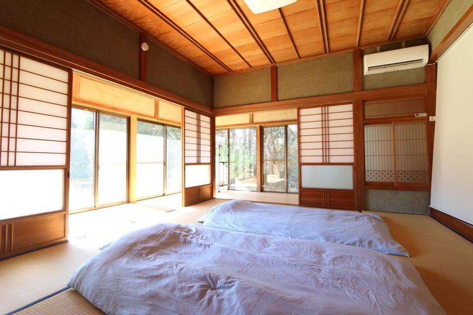 Bed, Photo of the whole room, Bedroom, air conditioner