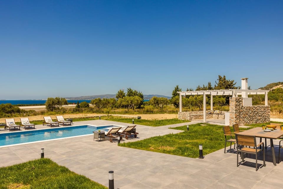 Garden, Swimming pool, sunbed
