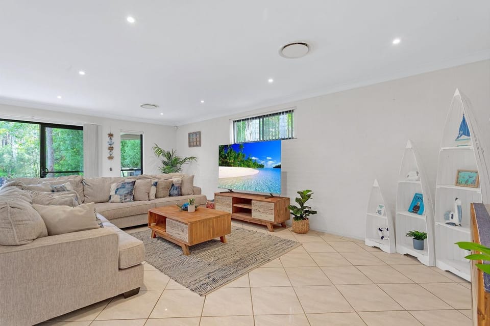 Relax at the Park by Book Jervis Bay House in Saint Georges Basin