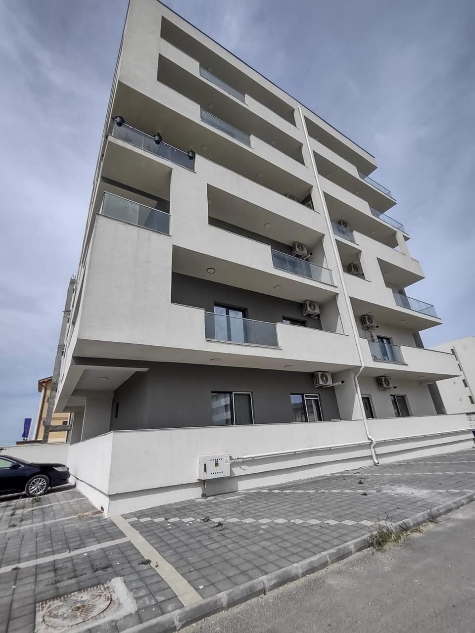 Property building, Day