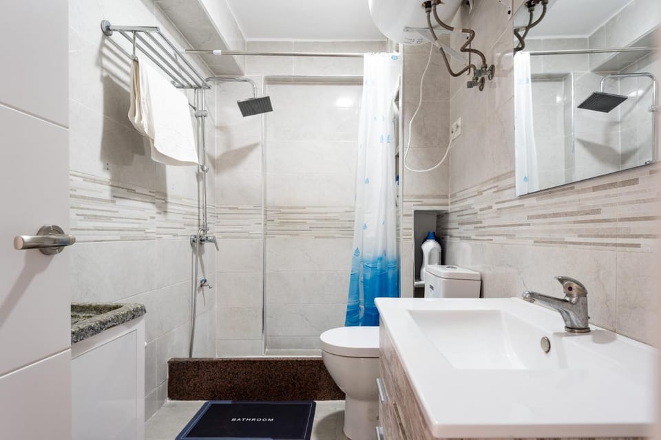 Bathroom, Living room