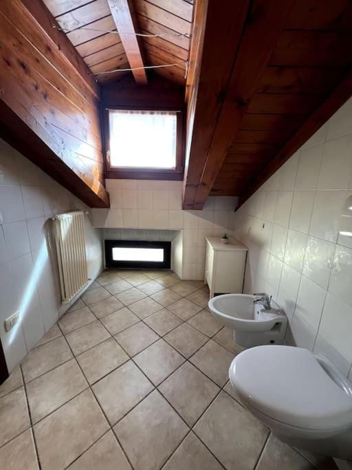 Toilet, Bathroom, bidet