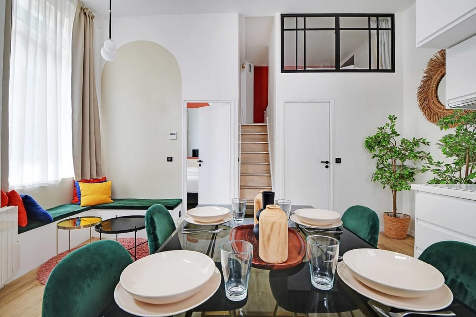 Apartment in the heart of the 9th arrondissement Apartment in Paris
