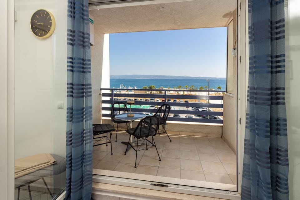 Apartment Beach Znjan Apartment in Split