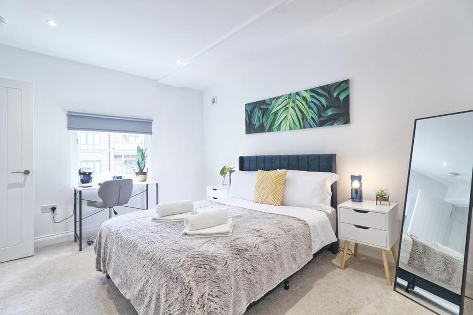 Chelmsford City Centre Modern Duplex With Parking, Wi-Fi & Netflix Apartment in Chelmsford