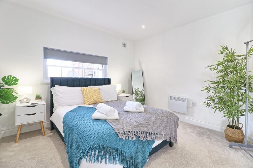 Chelmsford City Centre Modern Duplex With Parking, Wi-Fi & Netflix Apartment in Chelmsford