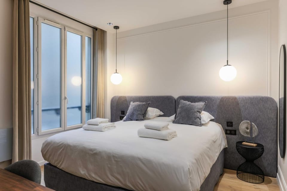 Perfect for exploring - 2BR-6P - Center of Paris Apartment in Paris