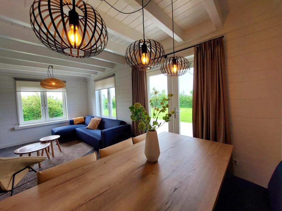 Groenendijk Verhuur Vakantiehuis Oud Brabers House in Burgh-Haamstede