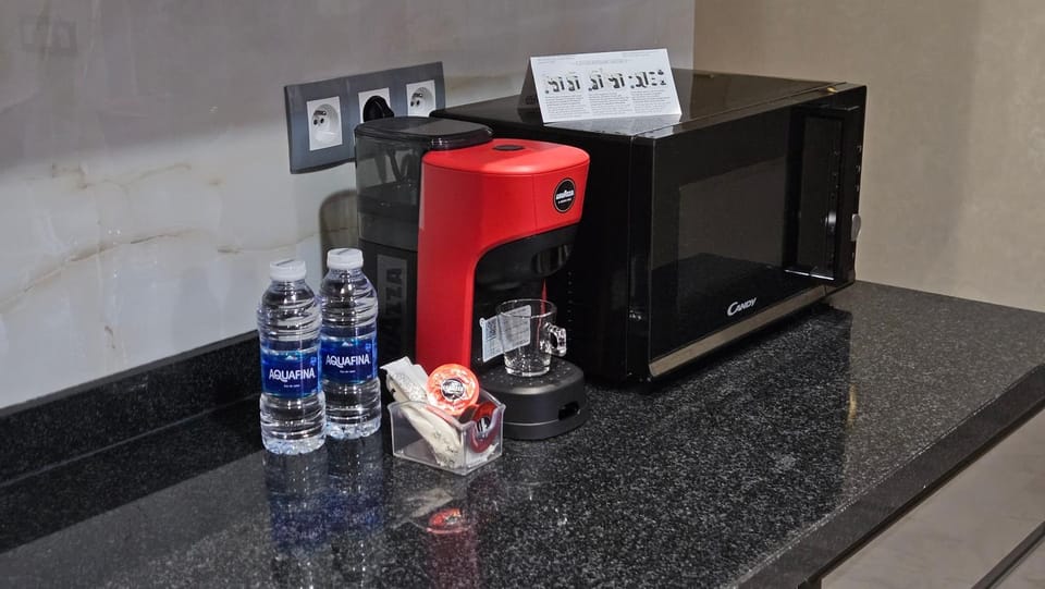 Coffee/tea facilities