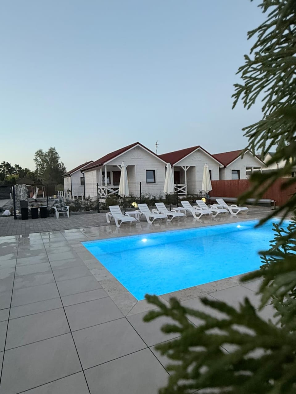 Property building, Pool view, Swimming pool, sunbed